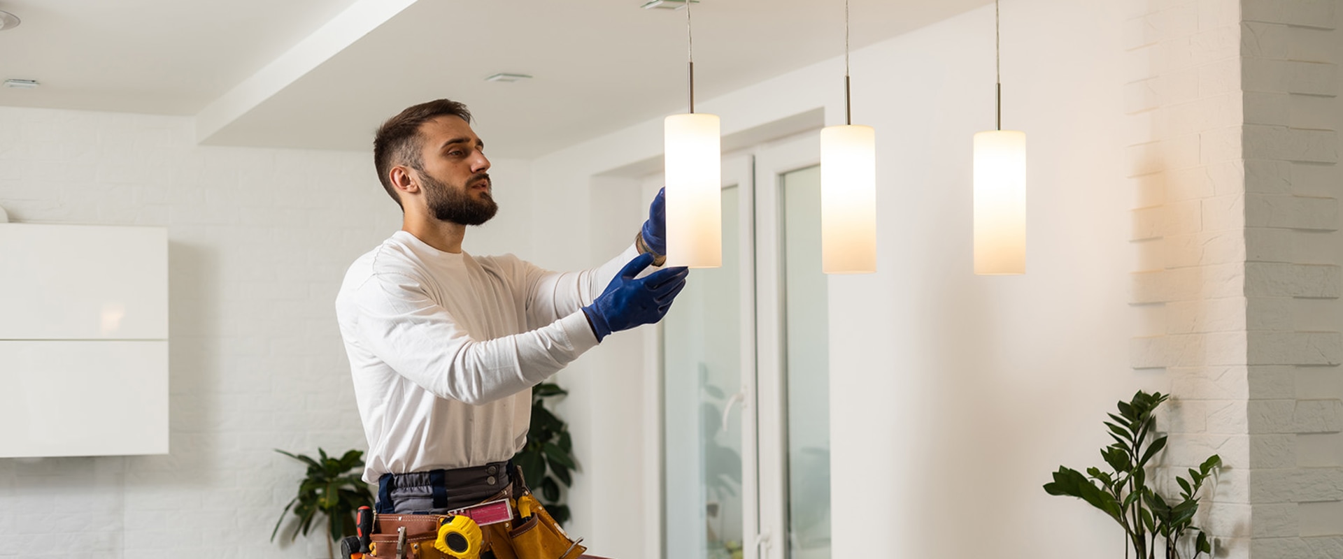 How Residential Electricians Elevate Custom Home Building