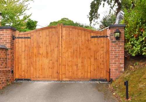 Avoid DIY Risks: Let Residential Electricians Handle Automatic Gate Repair In LA